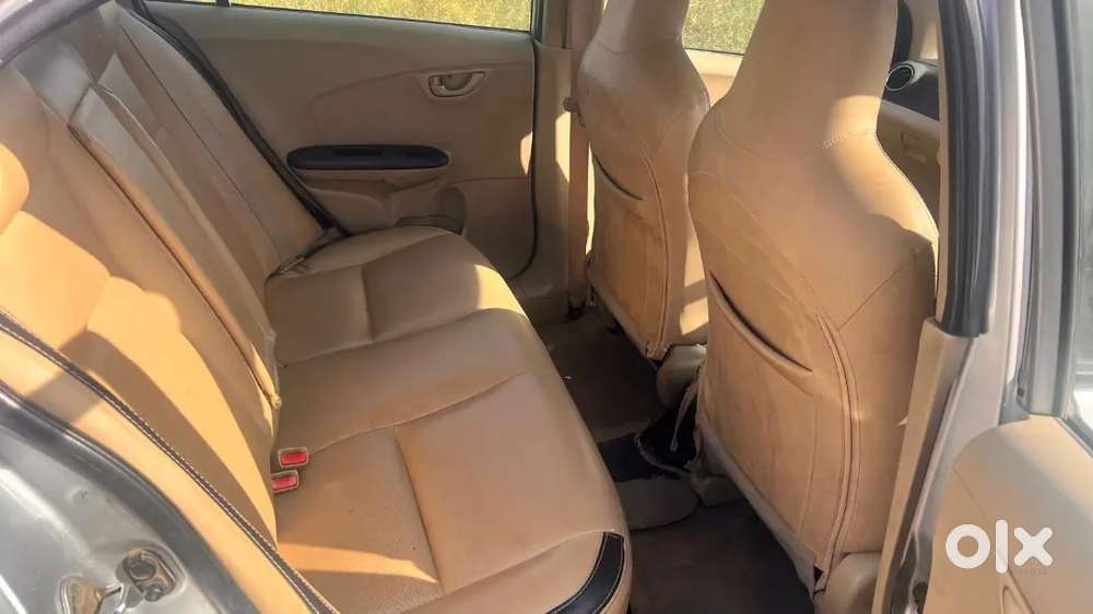 Clean Honda Amaze 2014