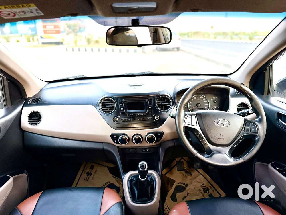 Hyundai Grand I10 Asta Option, 2016, Petrol