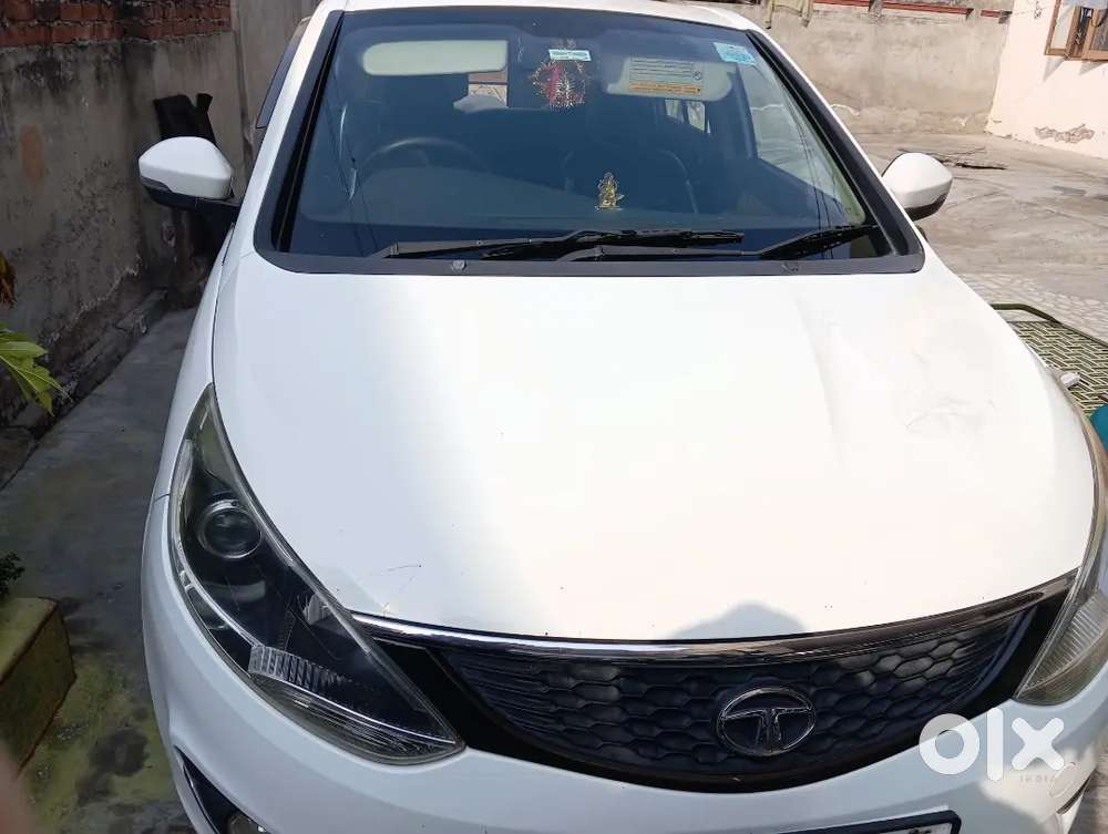 Tata Bolt 1.2 Xt 2017 Family  Car .. Urgent  Sale