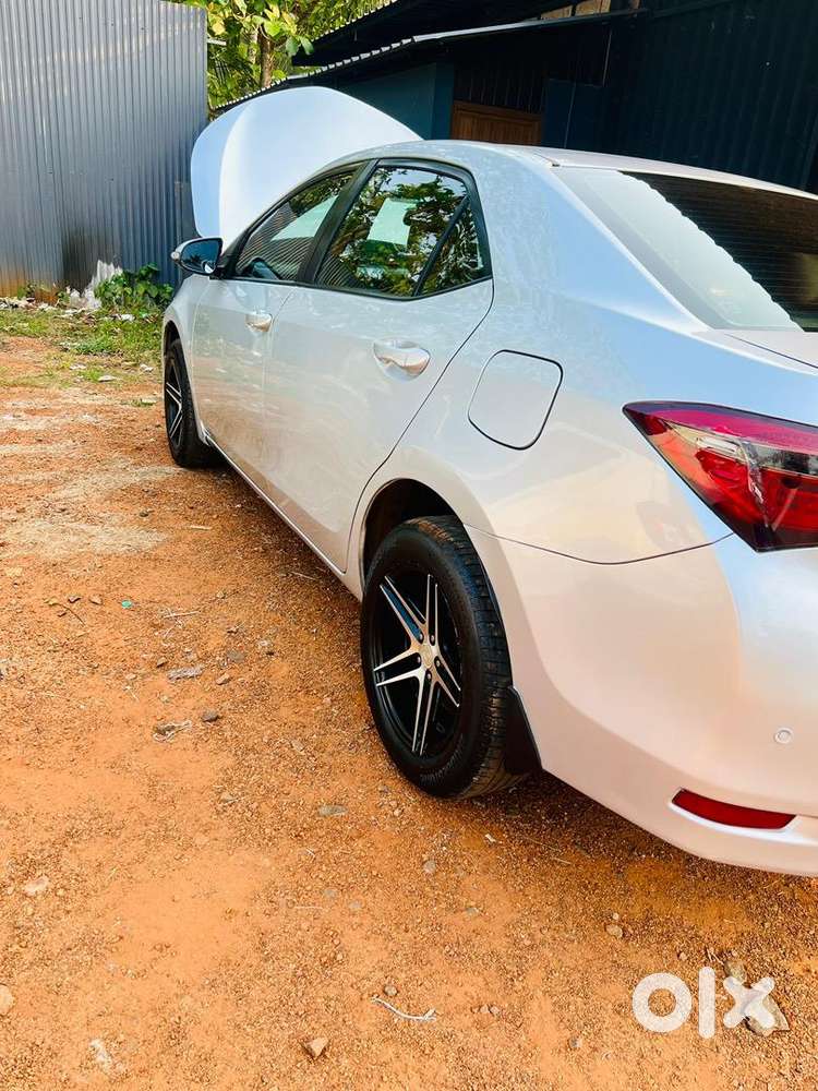 Toyota Corolla Altis Original Kerala 2014 Diesel Well Maintained