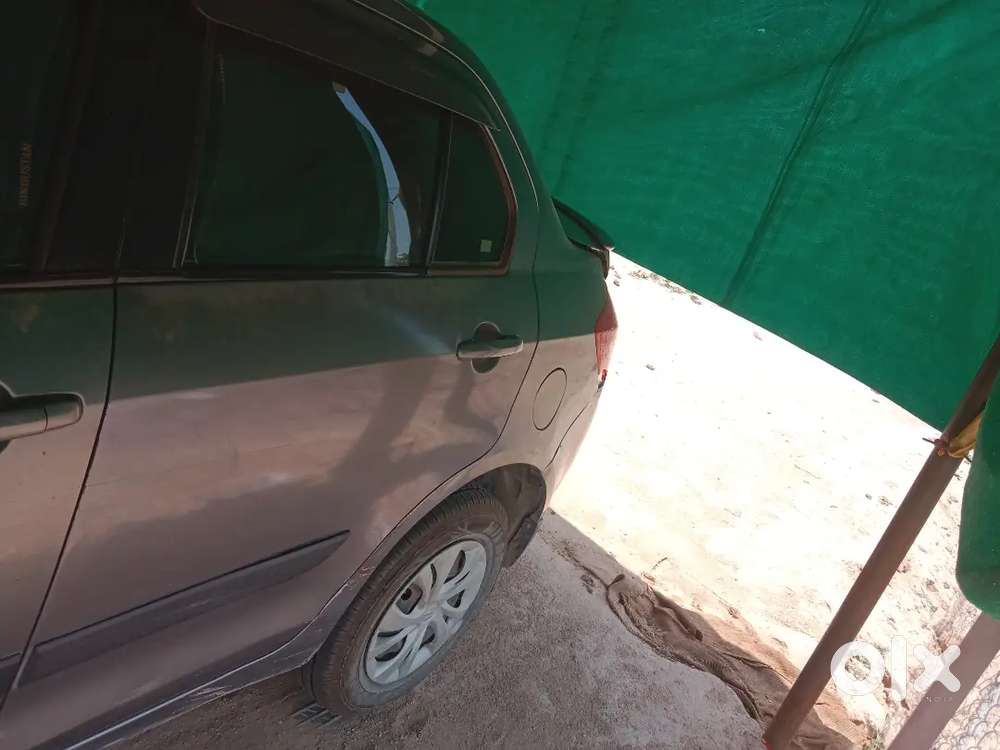 Best Car New Conditions  Car All New Tayers 80-90 Persent No Problem .