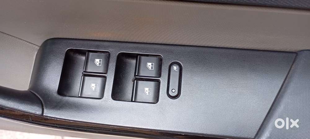Tata Tiago 1.05 Revotorq Xz Plus, 2018, Petrol