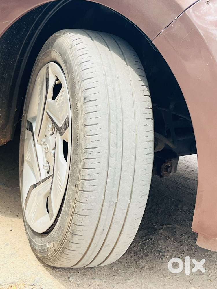 Hyundai Aura, 2020, Petrol