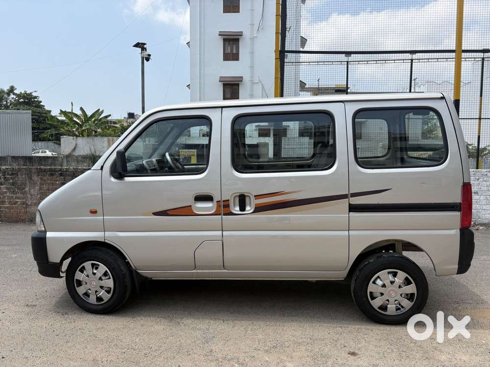Maruti Suzuki Eeco 5 Str Ac (o), 2022, Petrol