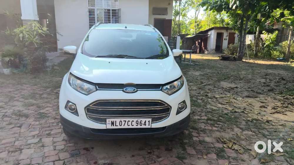 Ford Ecosport 2014 Titanium, Petrol, Manual Transmission,