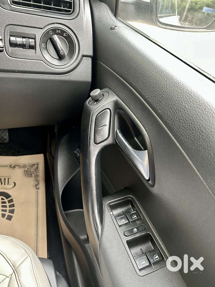 Volkswagen Vento 2013-2015 1.6 Comfortline, 2017, Petrol