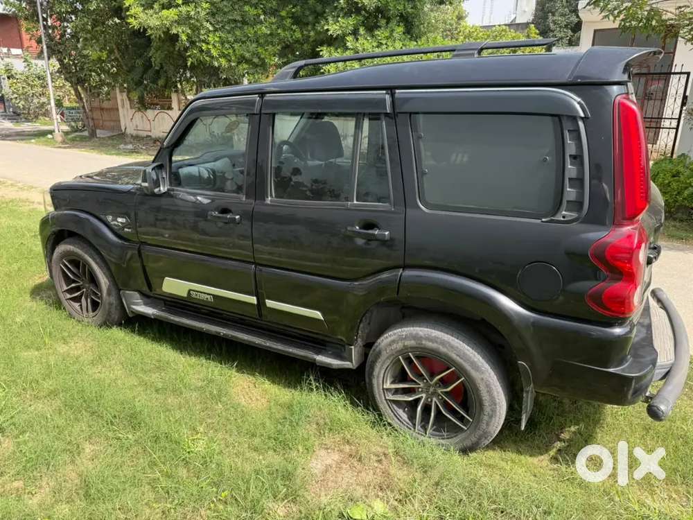 Mahindra Scorpio Classic 2022