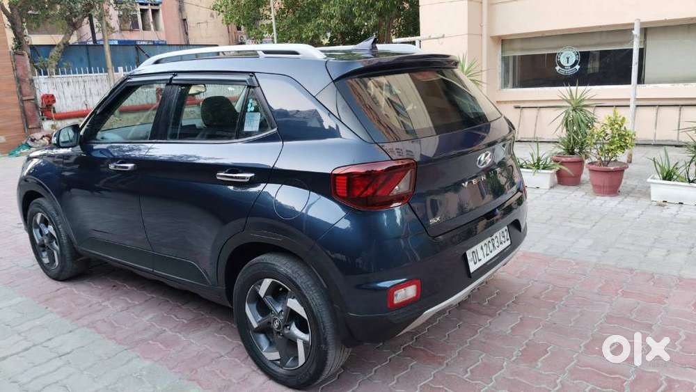 Hyundai Venue Sx Plus Turbo Dct, 2019, Petrol