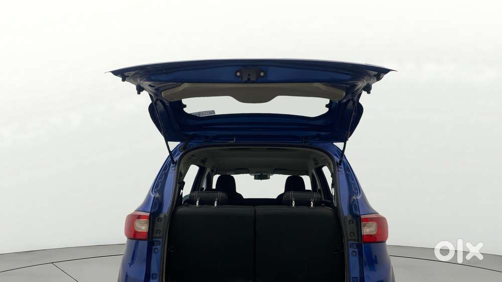 Renault Triber Rxz, 2020, Petrol