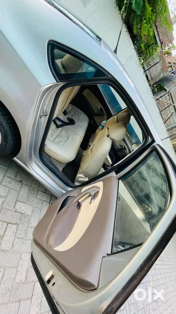 Volkswagen Vento 2011 Petrol 58000 Km Driven