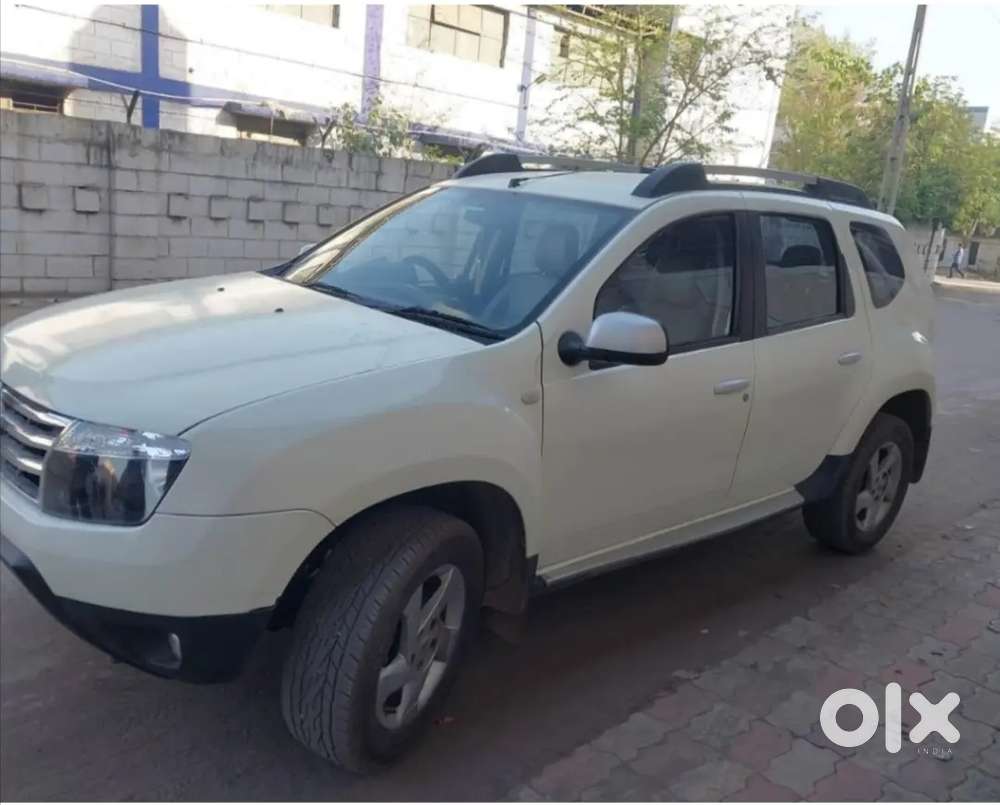 Renault Duster Rxz  2016 Diesel 125000 Km Driven,1 St Owner,full Insur