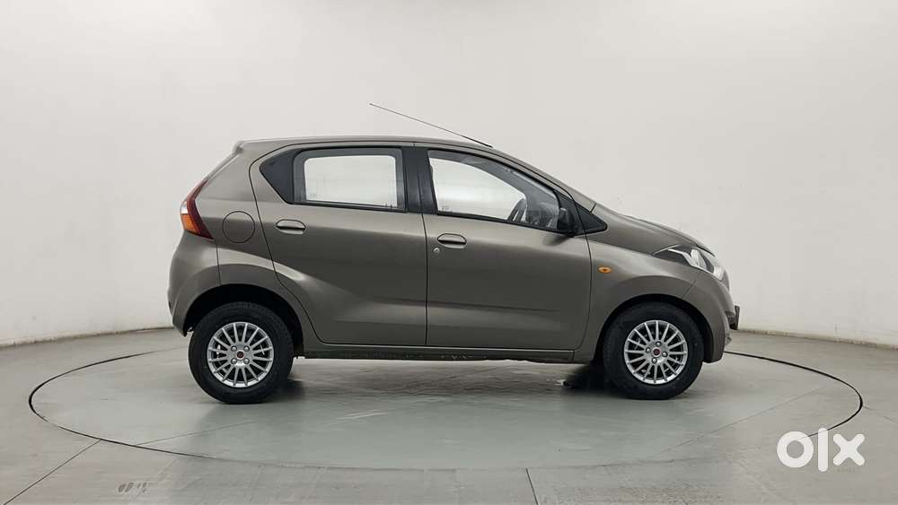 Datsun Redigo T Option, 2016, Petrol