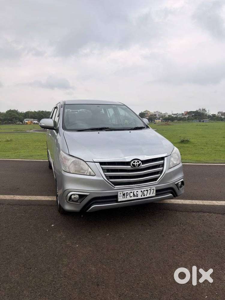Toyota Innova 2.5 Vx 8 Str, 2015, Diesel