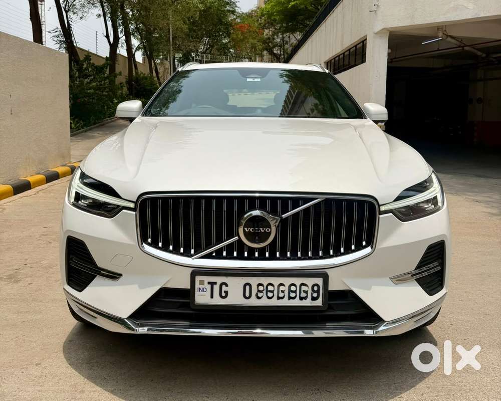 Volvo Xc60 Inscription D5, 2024, Petrol