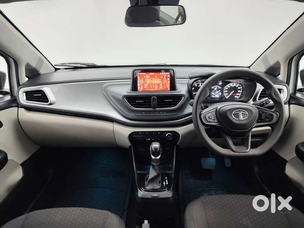 Tata Altroz Xta Petrol, 2023, Petrol