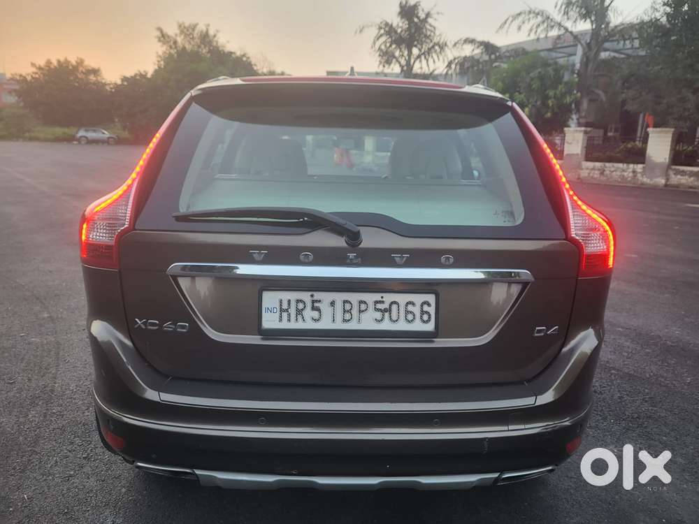 Volvo Xc60 D4 Momentum, 2017, Diesel