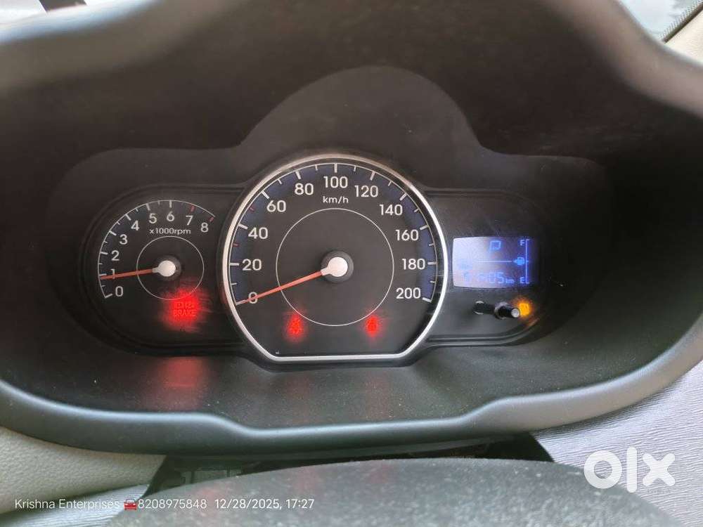 Hyundai I10 Sportz At, 2012, Petrol