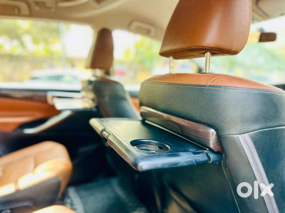 Toyota Innova Crysta 2.8 Zx At, 2017, Diesel