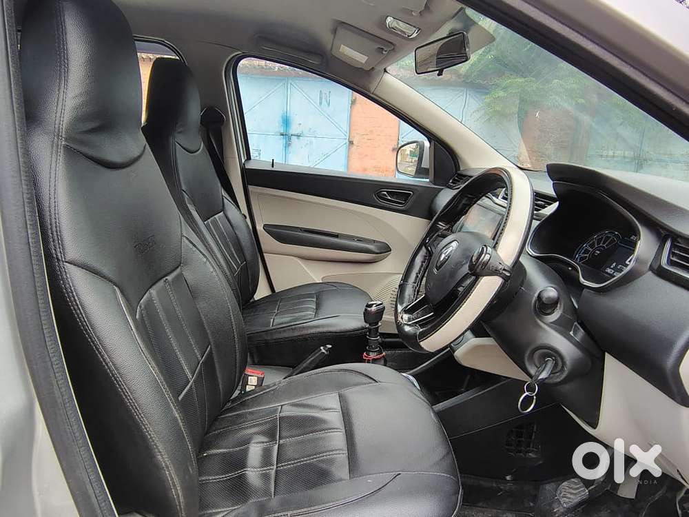 Renault Triber Rxt, 2020, Petrol