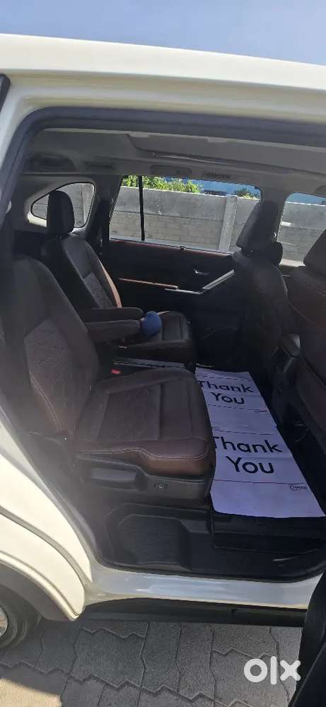 Toyota Innova Hycross Zx 2023 June Model