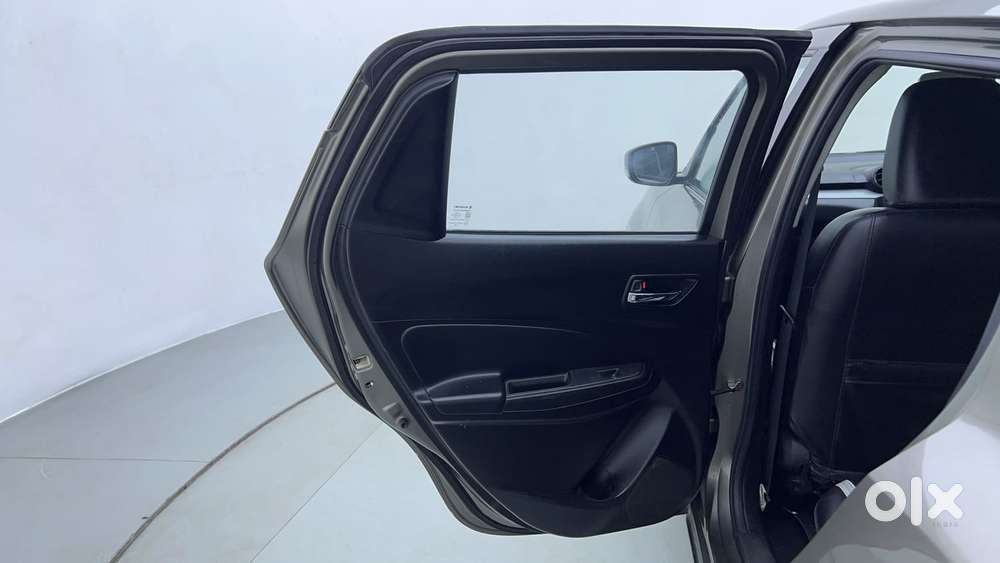 Maruti Suzuki Swift Amt Zxi, 2019, Petrol