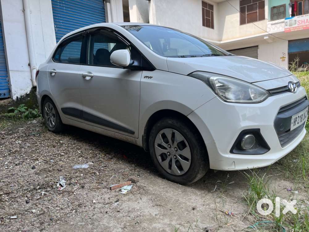Hyundai Xcent 2016 Petrol 120000 Km Driven