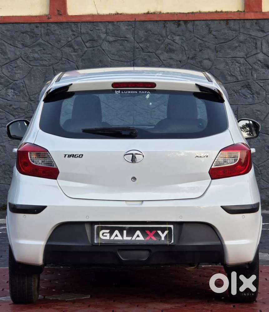 Tata Tiago 1.2 Revotron Xza, 2018, Petrol