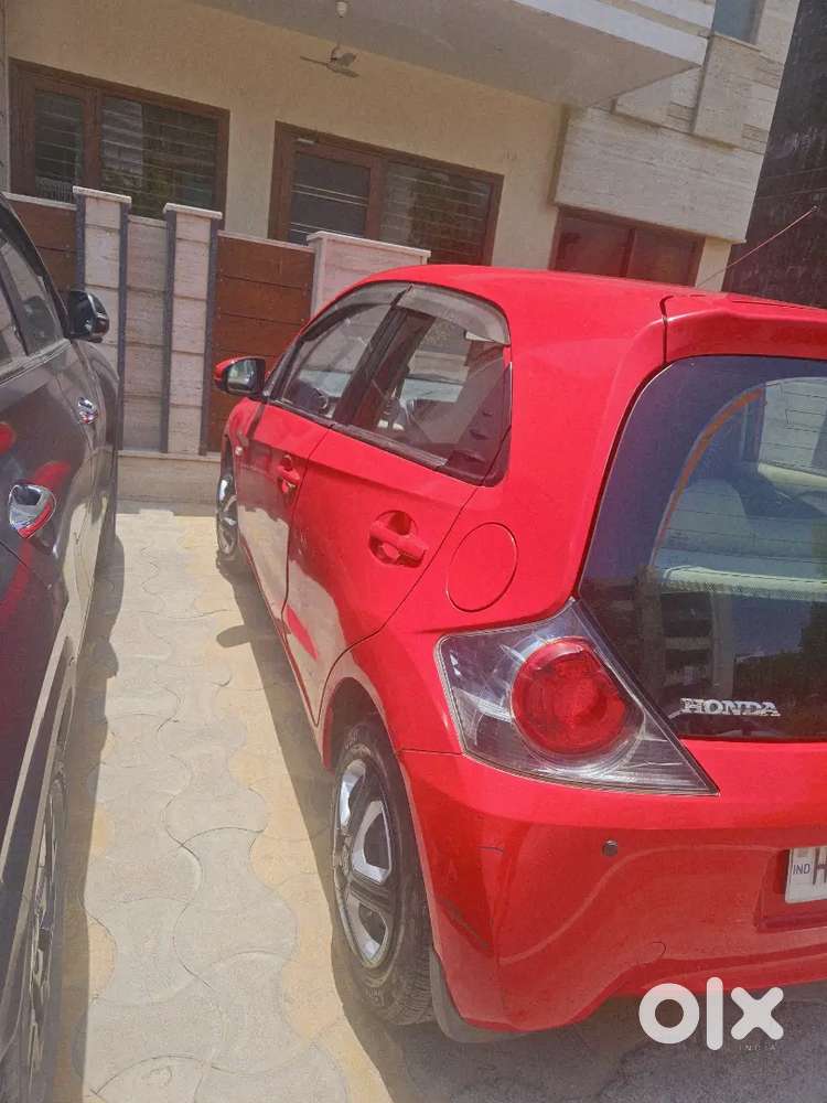 Honda Brio Smt, Hr26 No, 3rd Owner, Aone Condition New Tyre Suspension
