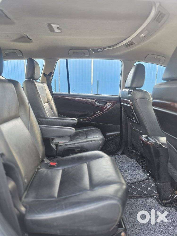 Toyota Innova Crysta 2.4 Z 7 Str, 2017, Diesel