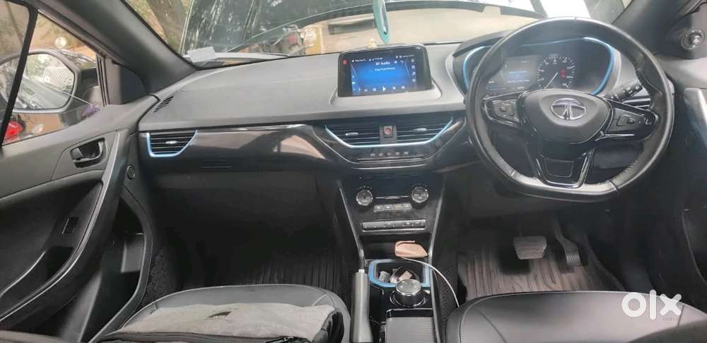 Tata Nexon EV XZ Plus dark edition, 2022, Electric - Photo 3