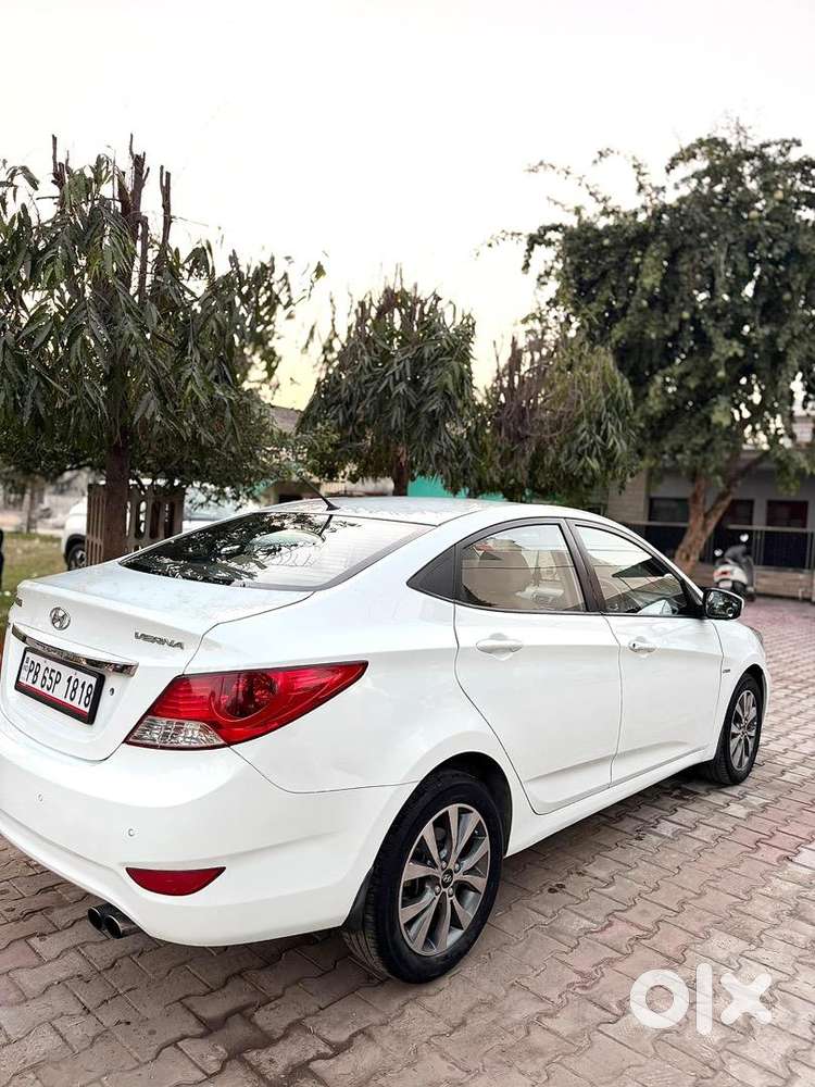 Hyundai Verna Sx All Original In Brand New Condition 2012 Model