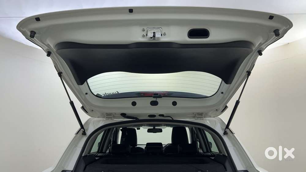 Toyota Urban Cruiser Hyryder 1.5 V Hybrid, 2024, Cng & Hybrids