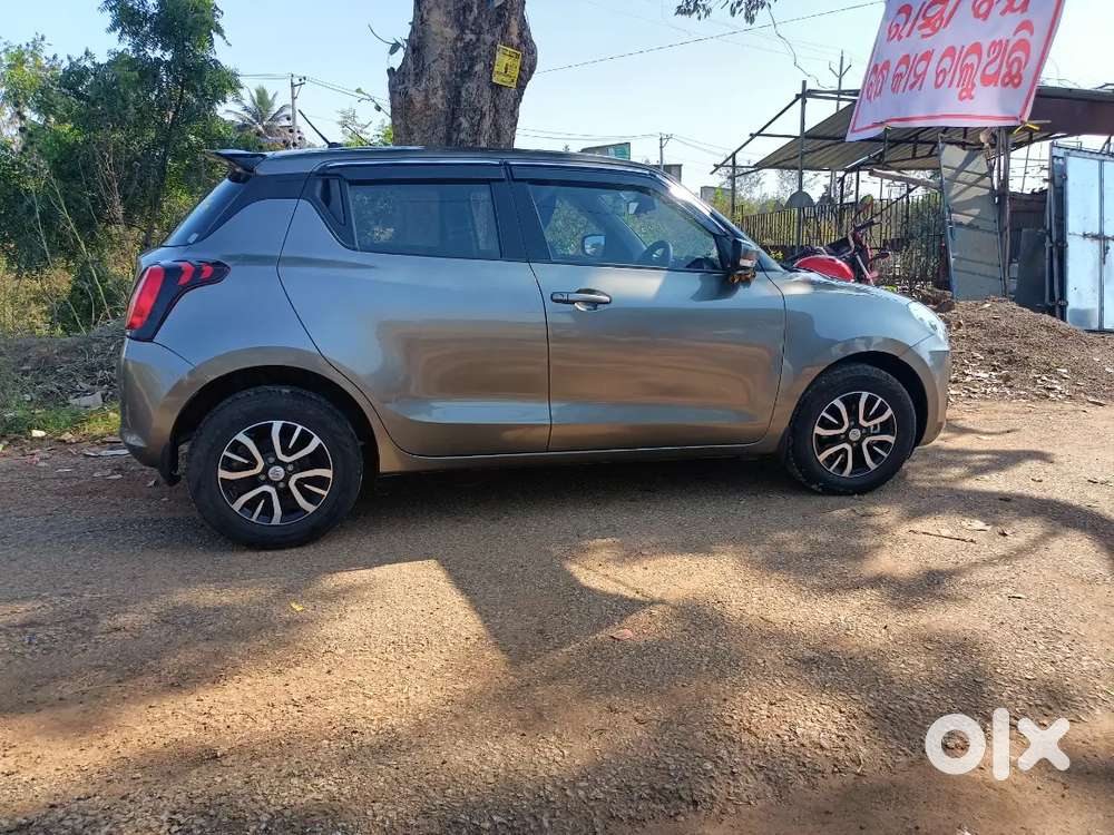 Maruti Suzuki Swift Vxi 2021