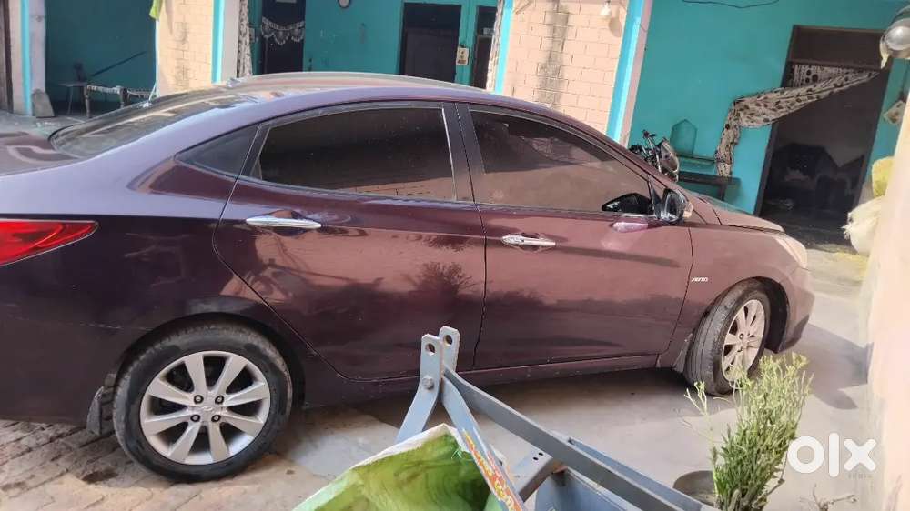 Hyundai Verna Sx 2012 (cng Fitted)