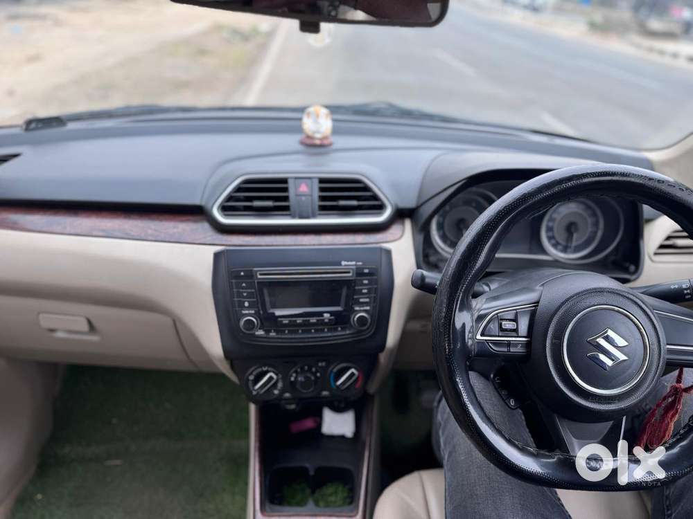 Maruti Suzuki Dzire 1.2 Vxi, 2019, Petrol