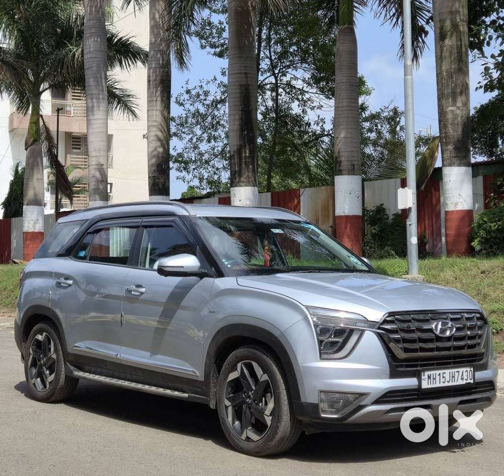 Hyundai Alcazar Platinum, 2023, Petrol