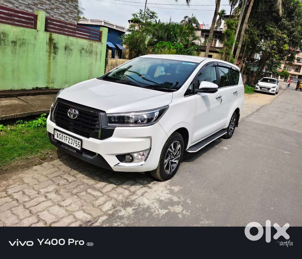 Toyota Innova Crysta 2.4 V 8 Str, 2024, Diesel