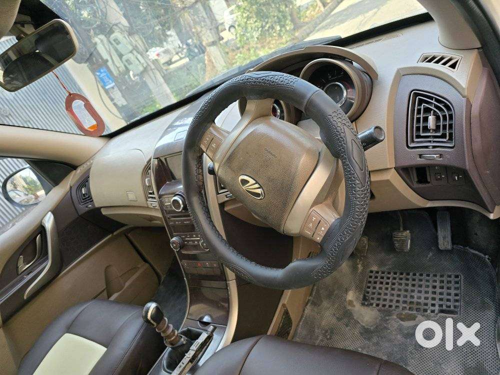Mahindra Xuv300 W6 Diesel, 2014