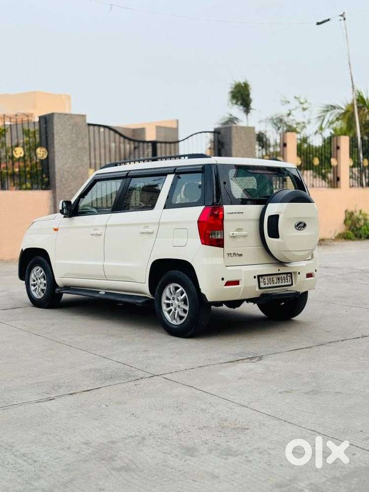 Mahindra Tuv 300 T8 Amt, 2015, Diesel