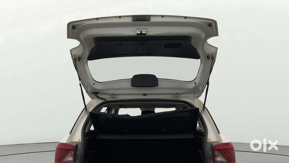Hyundai Venue S Turbo Dct, 2021, Petrol
