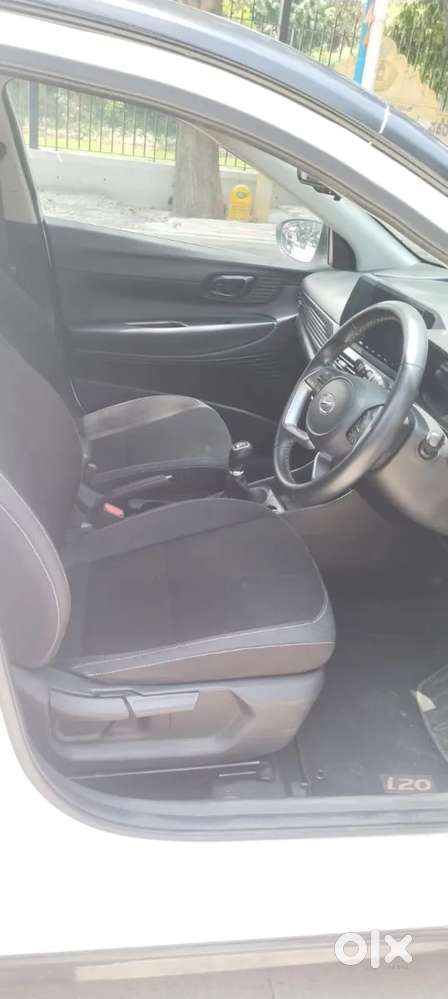 Hyundai I20 Asta (o) 1.2 Mt, 2021, Petrol