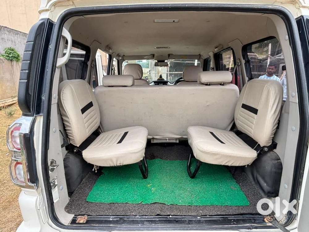 Mahindra Scorpio 2016 Diesel 70000 Km Driven Showroom Condtion