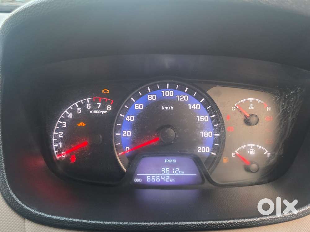 Hyundai Xcent, 2015, Petrol
