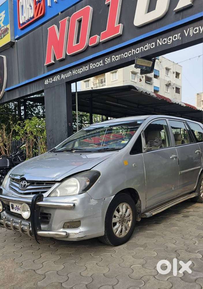 Toyota Innova 2.5 G (diesel) 7 Seater, 2010, Diesel