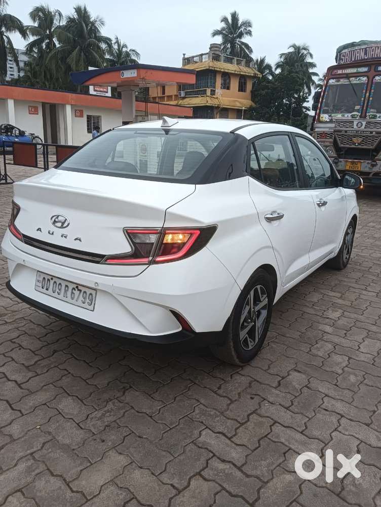 Hyundai Aura 1.0 Sx Plus Petrol, 2020