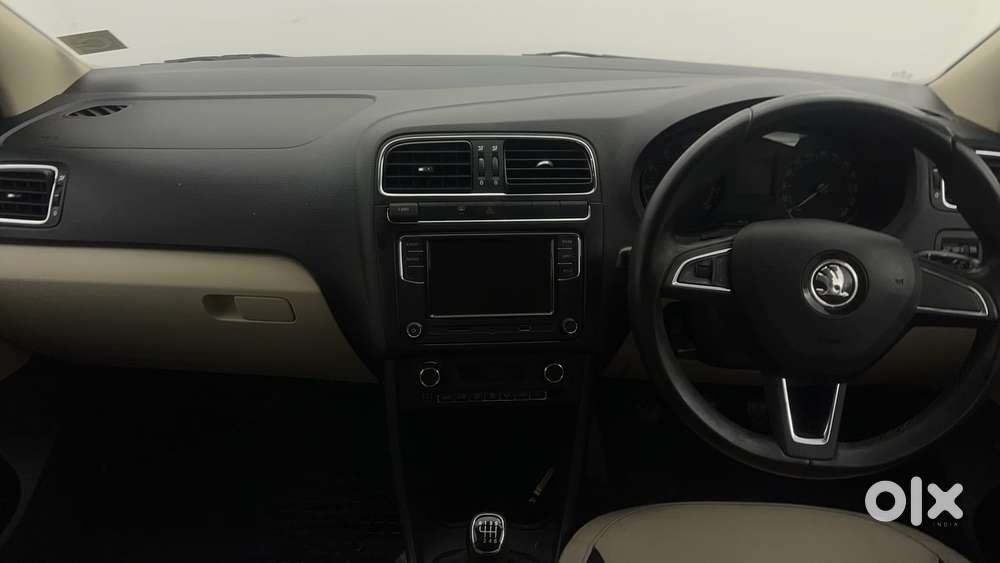 Skoda Rapid 1.0 Ambition Tsi, 2021, Petrol