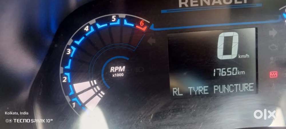 Renault Triber Rxz, 2023, Petrol