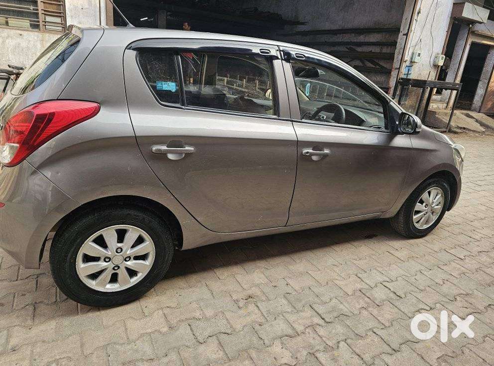 Hyundai I20 Sportz 1.2 Bs-iv, 2013, Diesel