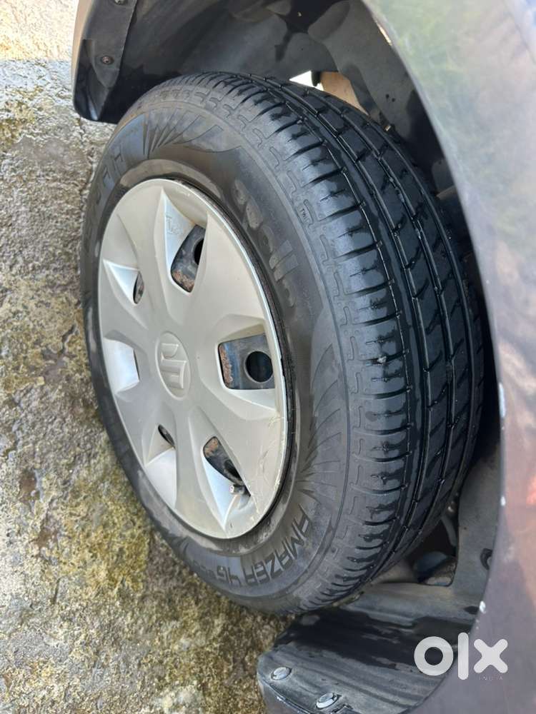 Maruti Suzuki Swift Dzire 2011 Petrol Well Maintained