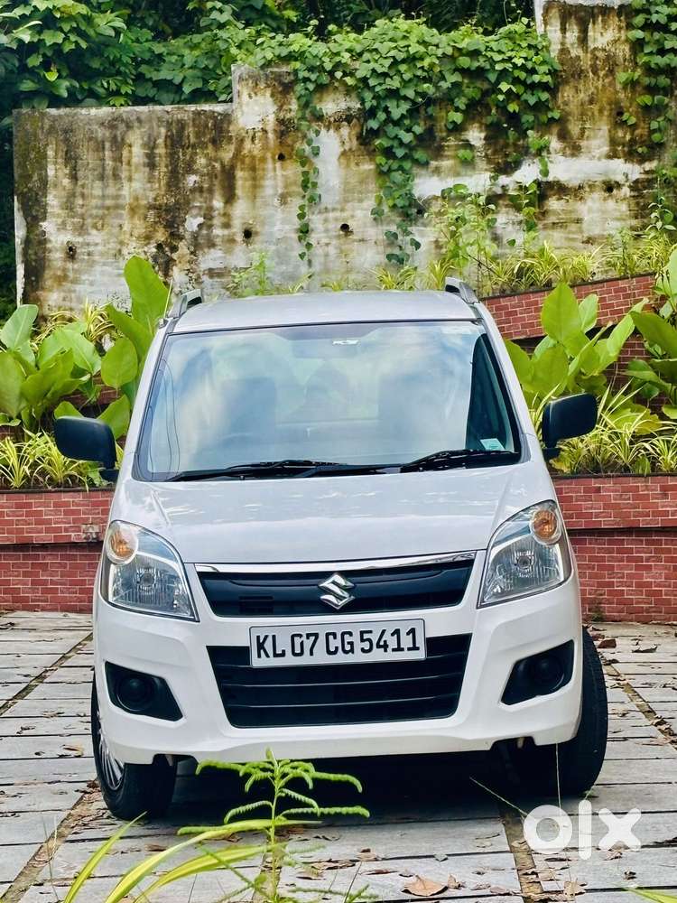 Maruti Suzuki Wagon R Lxi 1.0, 2016, Petrol